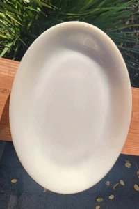 Vtg Fire King Rare Ivory  Oven Glass Oval Serving Platter Dish 12”Lx 9”W - Picture 1 of 4
