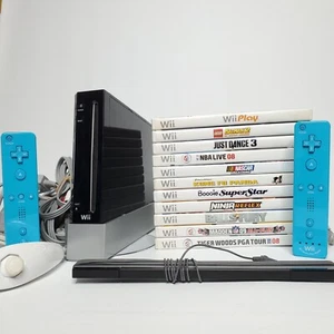 Console Nintendo Wii nera 2 controller Motion Plus LEGO Batman 2 NBA Wii Play - Foto 1 di 6