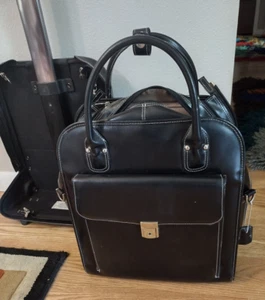 McKlein USA Uptown Laptop-Aktentasche aus schwarzem Leder vertikal auf Rädern - Bild 1 von 10
