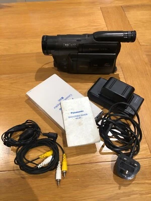 Panasonic NV-VX9. VHS-C Movie Handheld Camera Camcorder Movie Cam Spares/Repairs - Image 1 of 4
