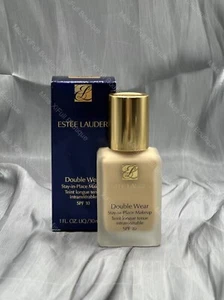 Estée Lauder Double Wear Stay-In-Place Makeup Foundation SPF 10, 30 ml - Picture 1 of 1