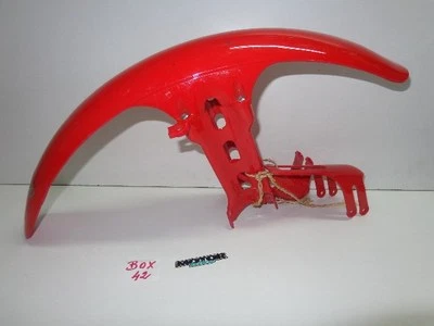 BETA REV 3 TRIAL OF 2000 FRONT FENDER  - Image 1 of 4