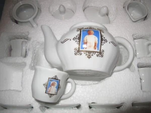 VTG Classic American  Doll US Postage Stamps 13 Piece China Tea Set w/ BOX - Picture 1 of 5