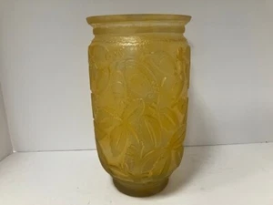 Art Deco Acid etched cameo glass vase. signed- Daum Nancy France - Picture 1 of 11