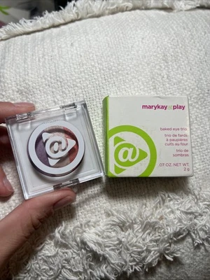 Mary Kay At Play Baked Eye Trio Sunset Beach #062148 New in Box .07 oz - Image 1 of 3