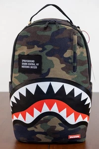 [NUEVO] MOCHILA ROGUE CENTRAL SPRAYGROUND TIBURÓN - Imagen 1 de 8