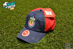Tenis para Fútbol Puma Chivas Roma de Hombres | Innovasport