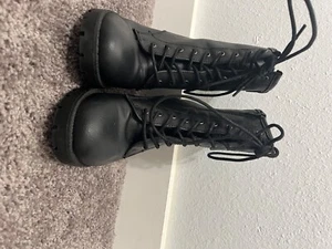 Boots - Picture 1 of 6