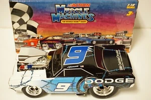 1/18 Kasey Kahne #9 Dodge Dealers / MOPAR 1968 Dodge Hemi Dart Muscle Machines - Picture 1 of 12