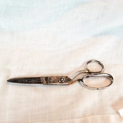 Vtg Wiss Pinking Shears Zig Zag Scissors Sewing Chrome 9.25” Mid-Century Tailor - Image 1 of 4