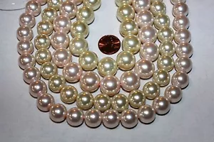 14mm & 16mm - Perlas de vidrio - 3 hebras de 16" cada una (color rosa y perla) - Imagen 1 de 6