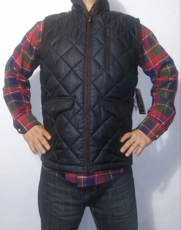 NUEVO CON ETIQUETAS MANTENTE ABRIGADO CON CHALECO ROUNDTREE & YORKE plumón alternativo. MEDIANO.  Foto 1 de 4