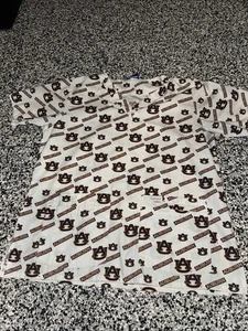 Auburn Tigers Unisex Scrub Top L/XL (50) - Picture 1 of 4