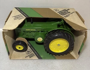 Tractor John Deere Modelo R Ertl 1949/1954, diecast 1/16 EE. UU. - Imagen 1 de 9