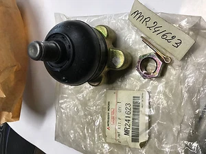 MR241623 TESTA SOSPENSIONE SUPERIORE MITSUBISHI L300 L400 H1 H100 NEW!!! OE - Foto 1 di 1