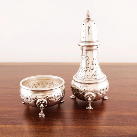 BALDWIN & MILLER STERLING SILVER SALT CELLAR PEPPER SHAKER HAND CHASED LION FEET Cover