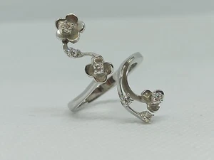 Anello Fiore fantasia gioielli in oro bianco 18 kt con diamanti ct 0,18 - Foto 1 di 24