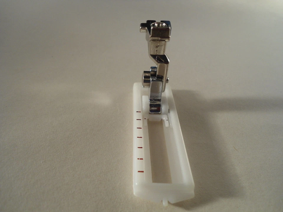 Buttonhole foot Foot Snap On Bernina New Style Artista Activa Virtuosa Aurora - Image 1 of 4