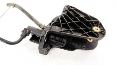 Volkswagen Golf 2005 Master Clutch Cylinder 1K1721059BS, Genuine #2007387-10 - Image 1 of 4