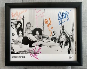 Spice Girls, signed Virgin promotional photo, with letter confirming provenance - Bild 1 von 12