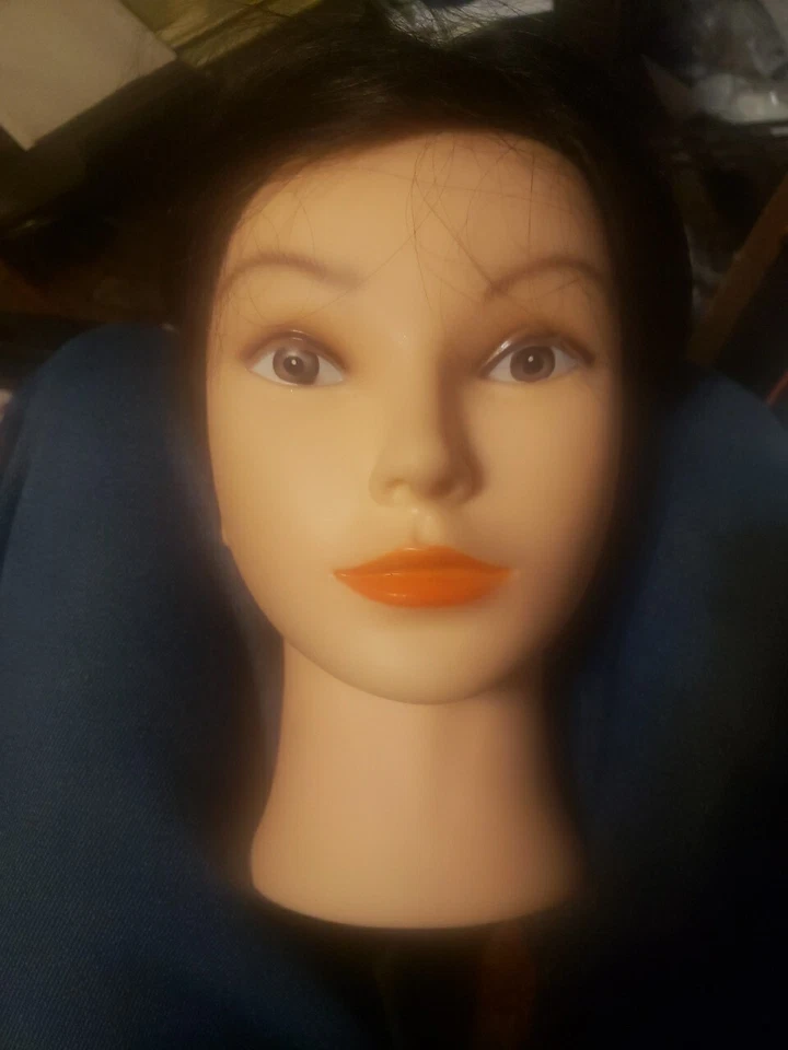 Mannequin Head Cosmetology Style Training Silky - Image 1 of 1