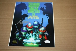 TEENAGE MUTANT NINGA TURTLES KEVIN NASH SIGNED HANDSIGNIERT 8x10 FOTO JSA - Bild 1 von 1