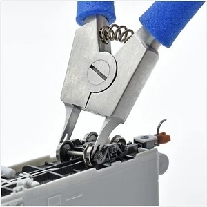 Micro-Mark Truck Spreading Plier, N Scale - Picture 1 of 4