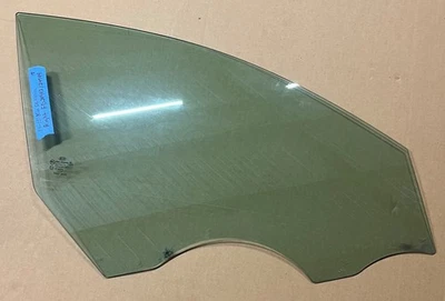 KIA OPTIMA 2011-2016 SEDÁN 4 PUERTAS LADO PASAJERO PUERTA DELANTERA VIDRIO SEMINUEVO Foto 1 de 4