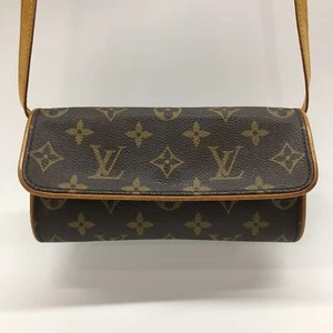 Auth louis vuitton pochette twin shoulder bag M51854 from Japan 5555 AS8047 - Picture 1 of 24