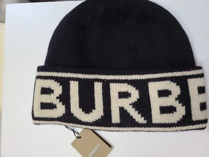 New Burberry Cashmere Beanie Knit Hat Unisex Adults - Picture 1 of 12