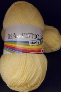 2 HIELES/BOLAS DE MAJESTUOSO HILO GRUESO - AMARILLO CLARO - Imagen 1 de 4
