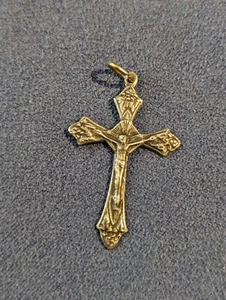 Vintage Crucifix Cross Pendant (RL-A) - Picture 1 of 4
