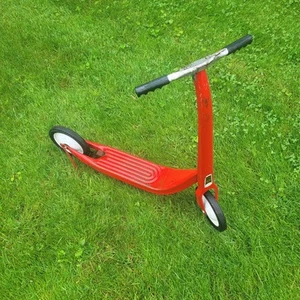 Vintage Radio Flyer Scooter - Picture 1 of 4