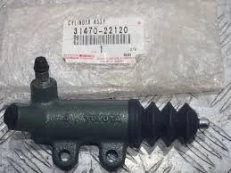 Clutch Slave Cylinder Toyota Supra 1993-1998 Genuine Part OEM/New - Image 1 of 1