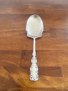 Vintage Sterling Silver Decorative Serving Spoon No Mono. 7 1/8” 41 Gr Scrap or - Picture 1 of 3