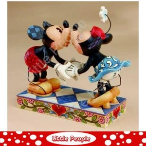 Jim Shore Mickey & Minnie Mouse Smooch Sweetie Figurine Disney Traditions - Picture 1 of 1