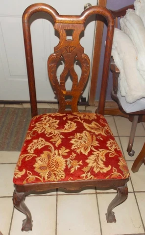 Carved Quartersawn Oak Desk Chair / Sidechair  (SC305) Cover