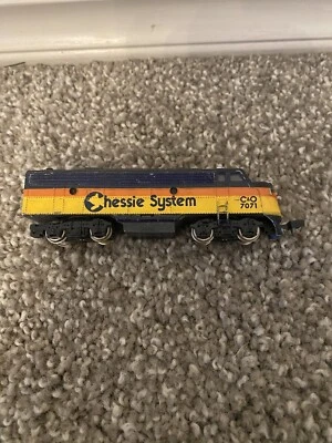 N Scale Diesel Engine Loco Railroad Train C&O Chessie System #7071. - Image 1 of 4