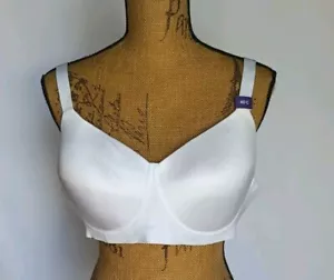 Catherine Intimates Spandex Wireless Bra Women's Size 40C White NWT - Picture 1 of 10