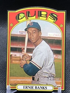 Topps Heritage 2021 Ernie Banks 1972 troquelado mini borde negro #72DC-24 - Imagen 1 de 1
