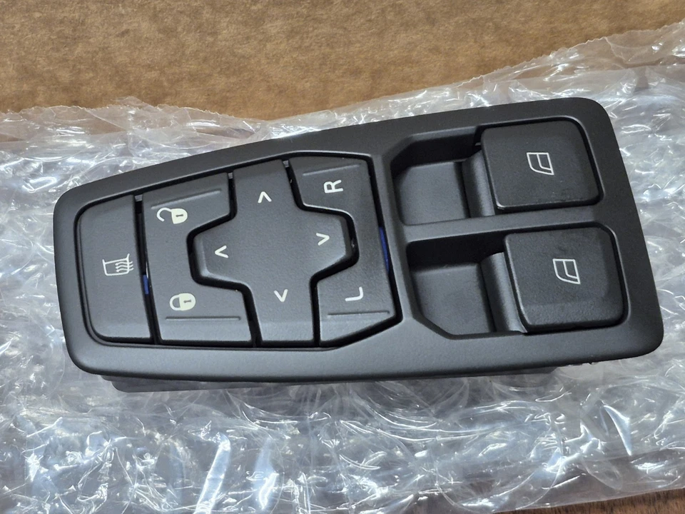 24201767 Interruptor de control de ventana y espejo LH (DRIVER) VOLVO OEM genuino Foto 1 de 4