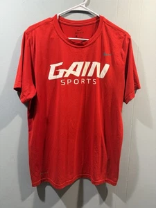 Herren Nike Dri-Fit T-Shirt Größe Large Rot Gain Sport Print - Bild 1 von 3