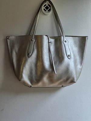 Bolsa tote feminina Annabel Ingall prata couro pebbled ombro  - Imagem 1 de 4