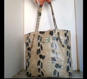 KENNETH COLE Shoulder Bag Handbag Snake Printed Fabric Large Purse Bag Tote - Picture 1 of 13