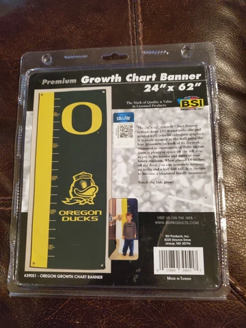 BSI Products Inc.- Oregon Ducks- NCAA Growth Chart Banner-  24" x 62"- New Cover