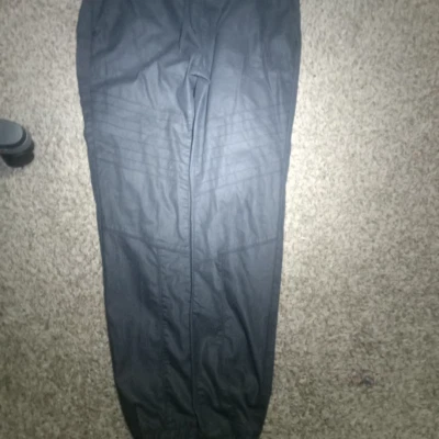 Guess Men's Skinny Jeans size Medium - Image 1 of 4