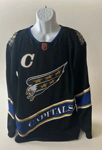 Alex Ovechkin # 8 Washington Capitals NHL Hockey Jersey Size Large - Picture 1 of 8