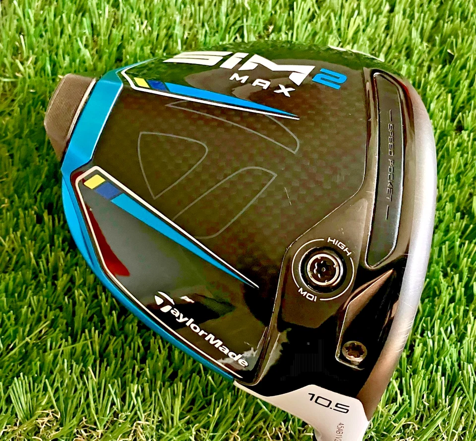 TaylorMade SIM 2 Max Driver / 10.5º / Diamana T+ 60 Regular Shaft / VGC - Image 1 of 4
