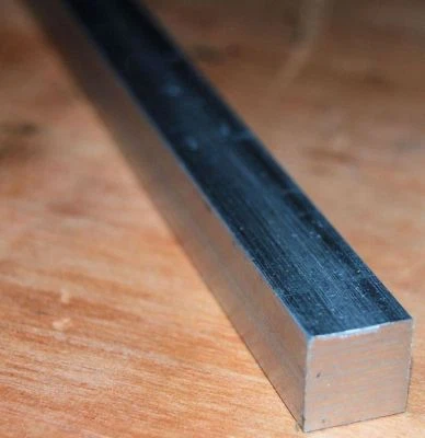 BARRA CUADRADA ALUMINIO 12"/300MM LARGO 3/8" VARILLA CUADRADA DE CRONOS