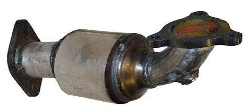 Eastern Catalytic Direct Fit Pre-Catalytic Converter for Mitsubishi Diamante - Image 1 of 1